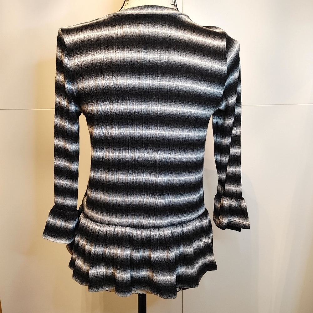 Striped Babydoll Peplum Top Black Gray 3/4 Sleeve Fit Flare Blouse S NWT - Picture 3 of 8